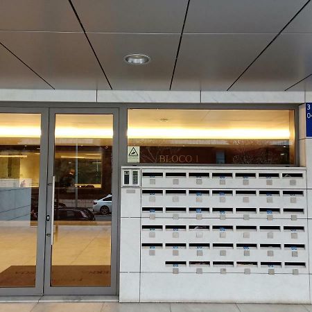 Yingying Apartamento With A Free Parking Space Lisboa Extérieur photo