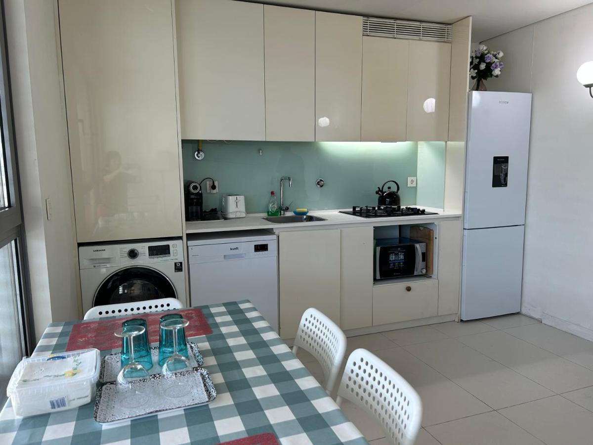 Yingying Apartamento With A Free Parking Space Lisboa Extérieur photo